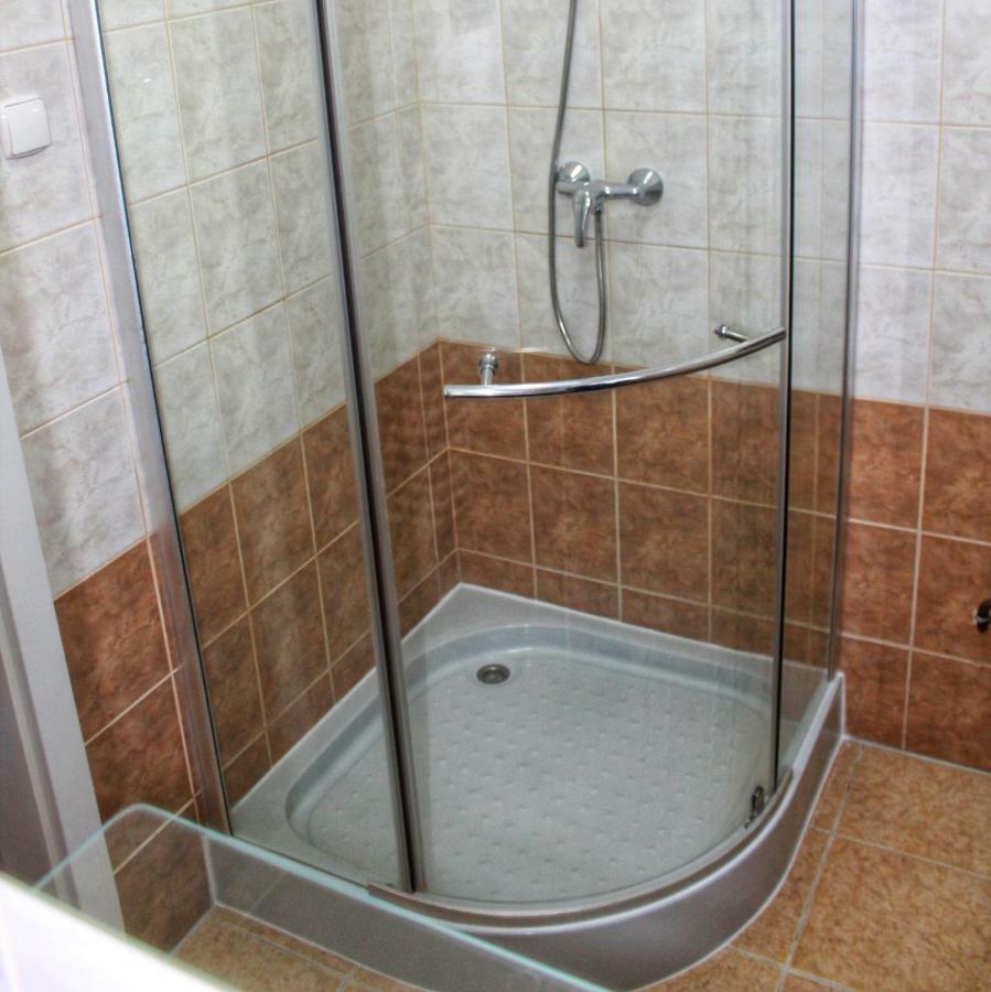 Iris Vendeghaz Apartment Hajduszoboszlo Exterior photo